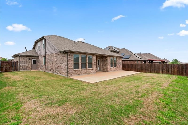 1117 Scotney Lane, Saginaw TX 76131 - Photo 22