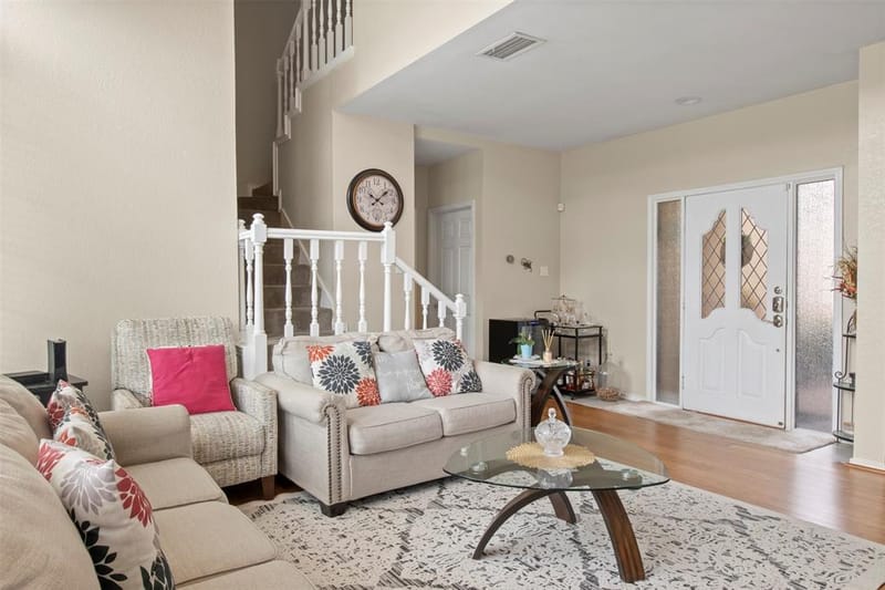 215 Cimarron Trail # 1, Irving TX 75063 - Photo 7