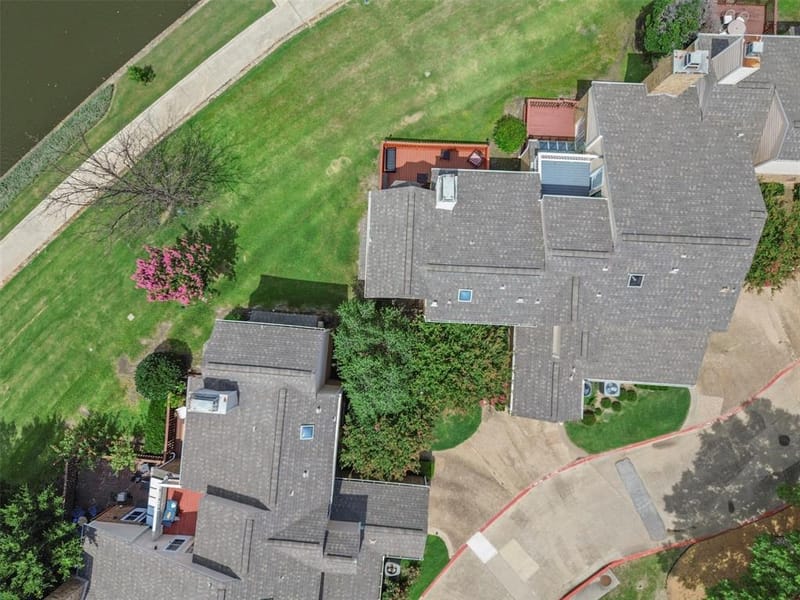 215 Cimarron Trail # 1, Irving TX 75063 - Photo 36