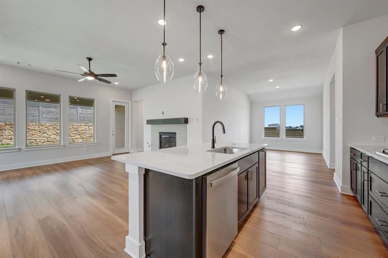 11736 Edgewood Drive, Justin TX 76247 - Photo 5