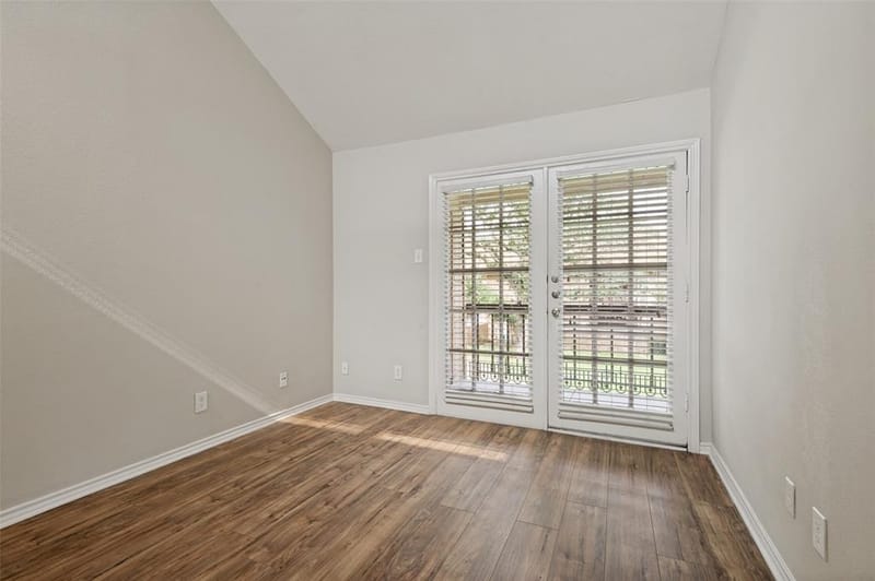 16301 Ledgemont Lane # 277, Addison TX 75001 - Photo 6