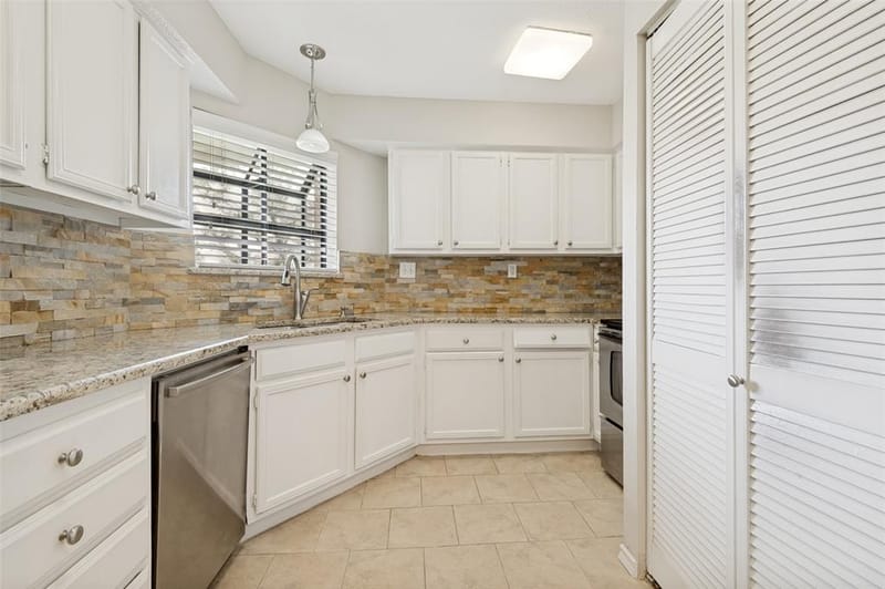 16301 Ledgemont Lane # 277, Addison TX 75001 - Photo 13