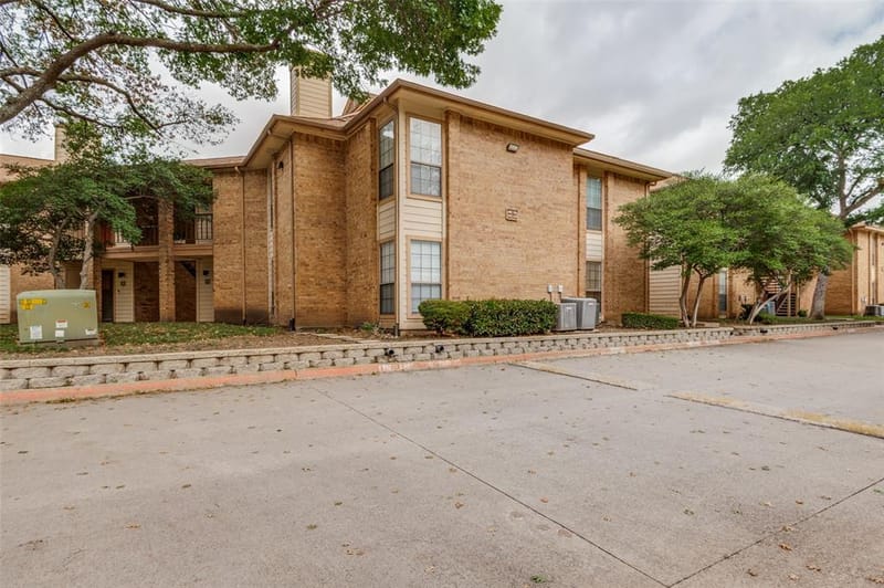 16301 Ledgemont Lane # 277, Addison TX 75001