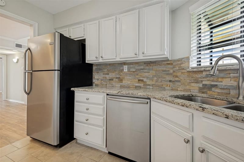 16301 Ledgemont Lane # 277, Addison TX 75001 - Photo 15