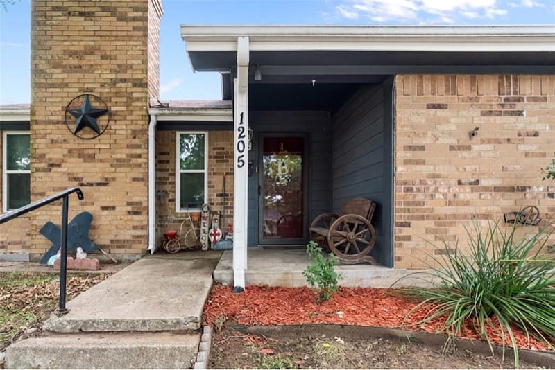 1205 S Rusk Street, Weatherford TX 76086 - Photo 5