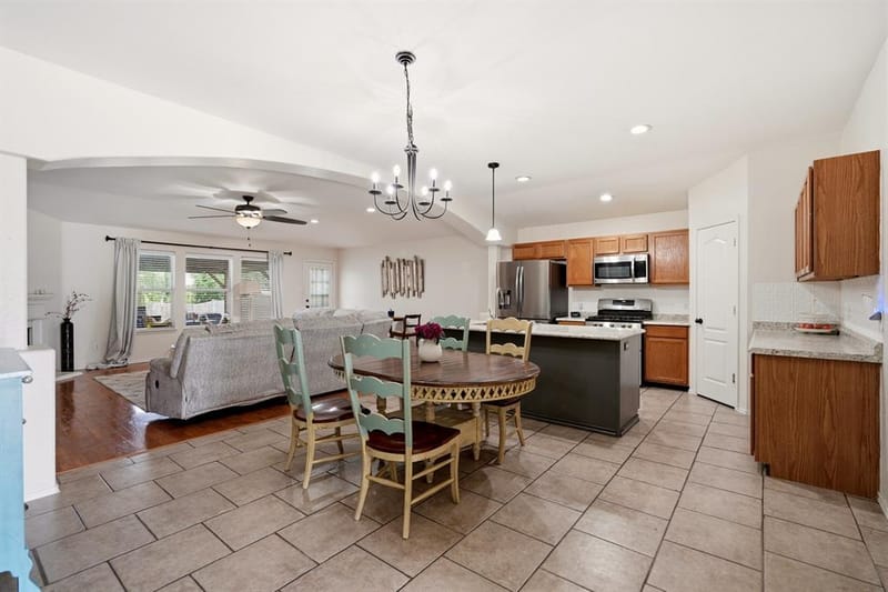 1213 Hampton Drive, Forney TX 75126 - Photo 10