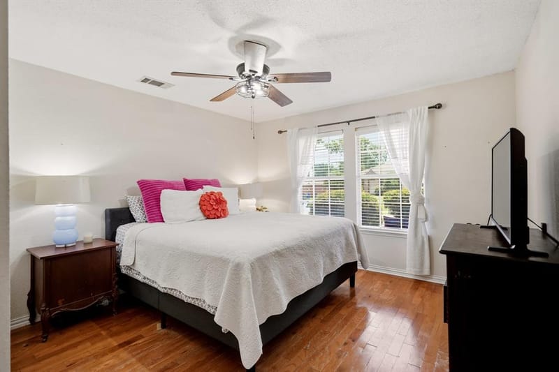 1213 Hampton Drive, Forney TX 75126 - Photo 8