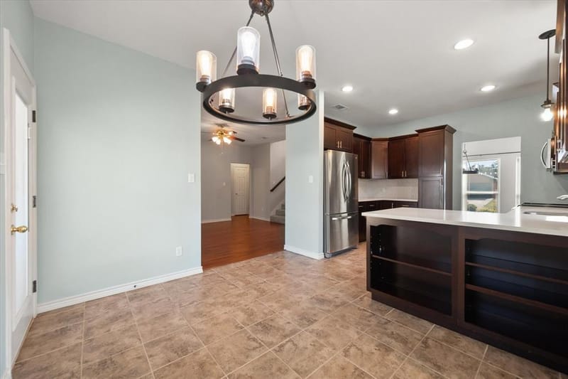 6222 St Leonard Drive, Arlington TX 76001 - Photo 10