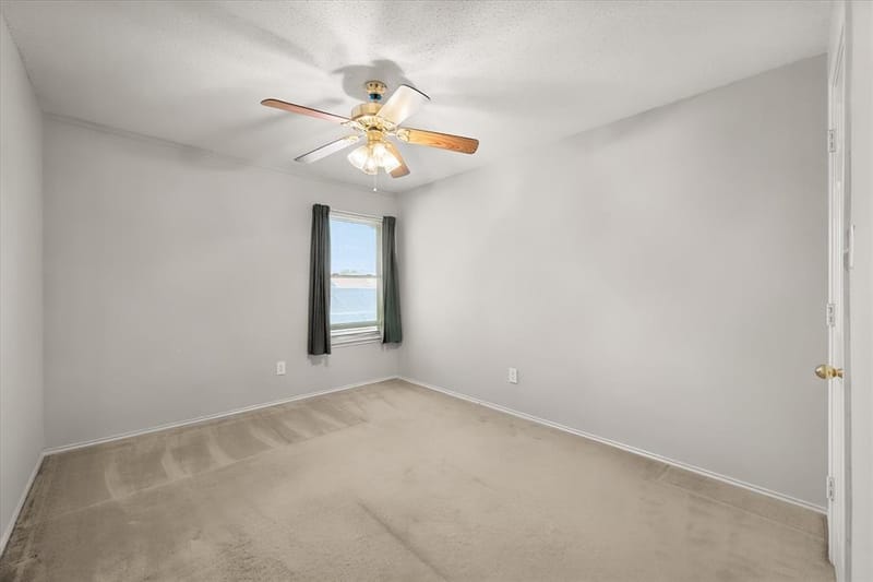 6222 St Leonard Drive, Arlington TX 76001 - Photo 31
