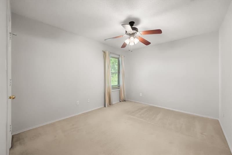 6222 St Leonard Drive, Arlington TX 76001 - Photo 29
