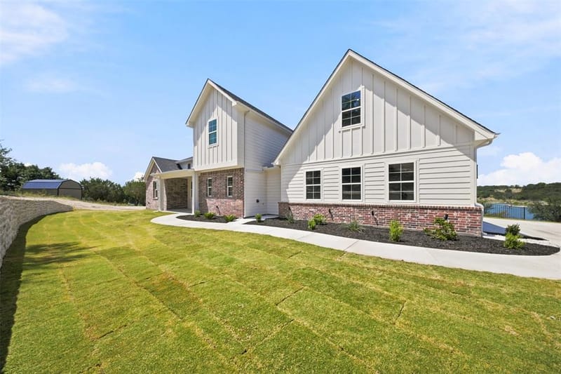 980 Anglers Point, Bluff Dale TX 76433 - Photo 3