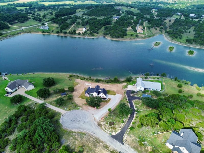 980 Anglers Point, Bluff Dale TX 76433 - Photo 4