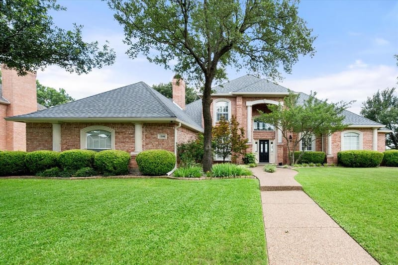 1398 Fairhaven Drive, Mansfield TX 76063