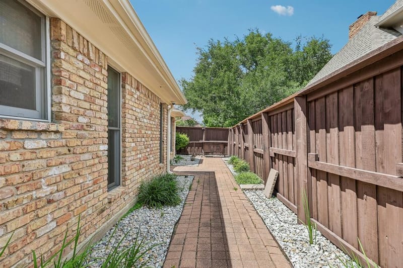 1524 Faringdon Drive, Plano TX 75075 - Photo 25
