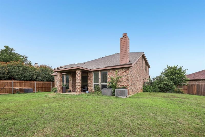 5220 Prestwick Drive, Arlington TX 76001 - Photo 36