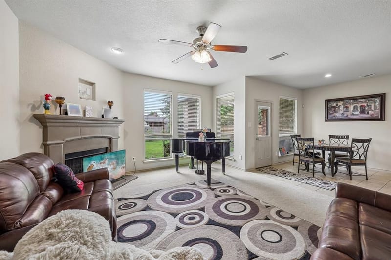 5220 Prestwick Drive, Arlington TX 76001 - Photo 15