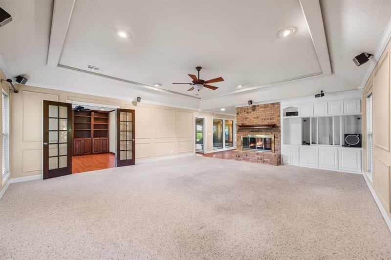 8920 Martin Drive, North Richland Hills TX 76182 - Photo 9