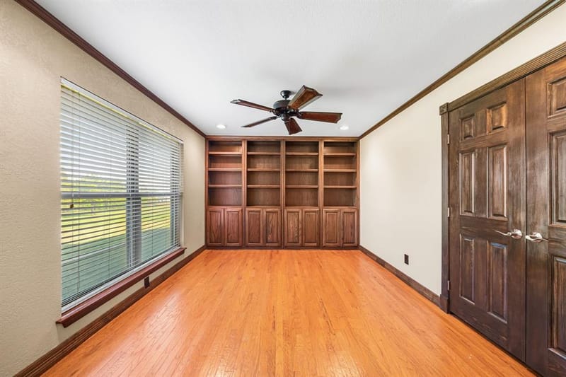 8920 Martin Drive, North Richland Hills TX 76182 - Photo 10