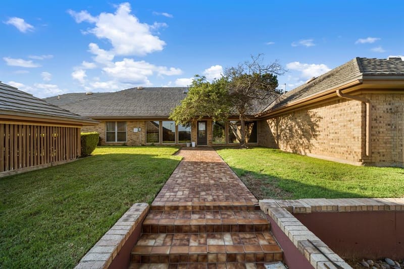 8920 Martin Drive, North Richland Hills TX 76182 - Photo 31