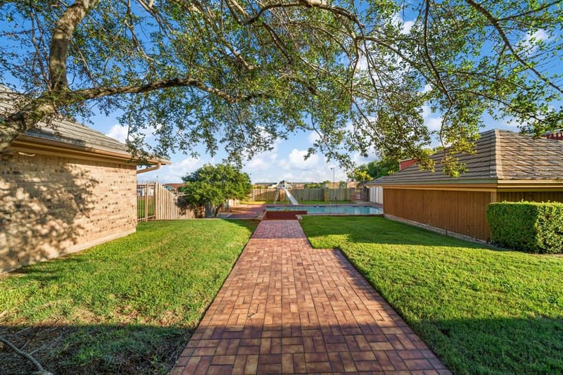 8920 Martin Drive, North Richland Hills TX 76182 - Photo 29