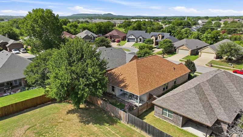 1408 Lauren Lane, Granbury TX 76048 - Photo 34