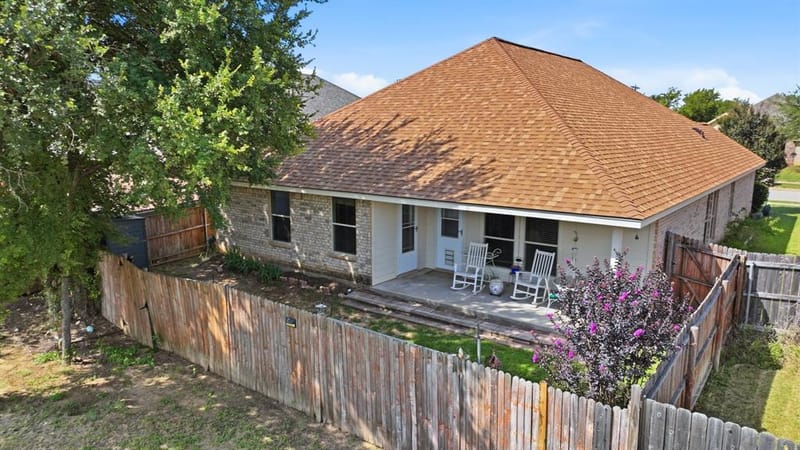 1408 Lauren Lane, Granbury TX 76048 - Photo 33