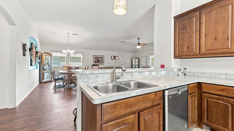 1408 Lauren Lane, Granbury TX 76048 - Photo 18