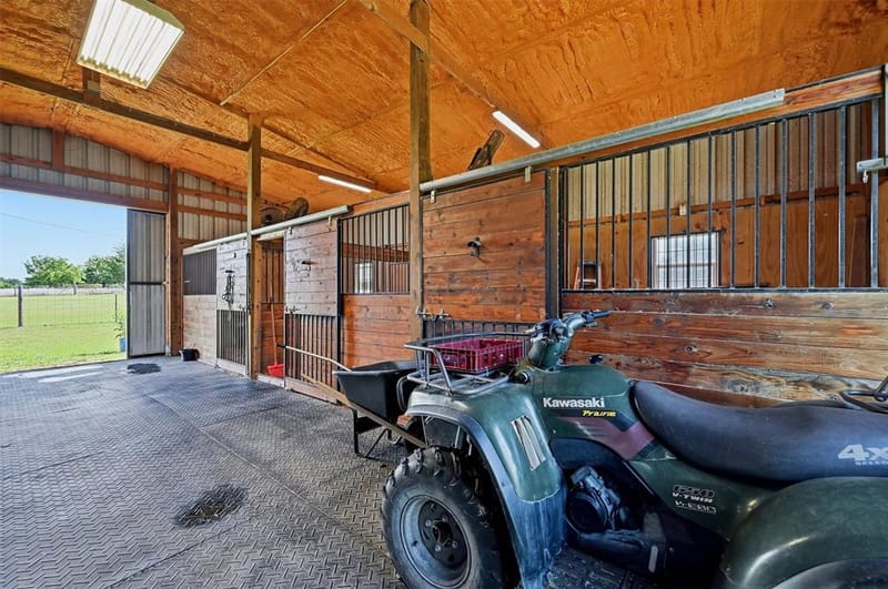 872 County Road 4244, Bonham TX 75418 - Photo 32