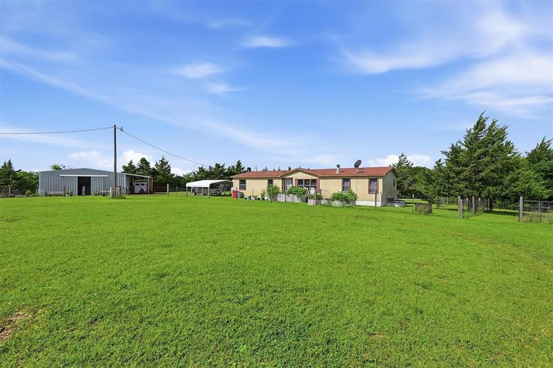 872 County Road 4244, Bonham TX 75418 - Photo 28