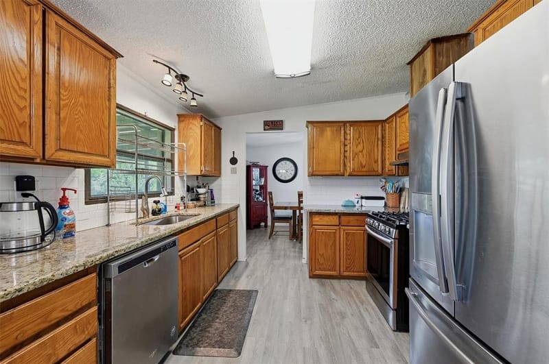 872 County Road 4244, Bonham TX 75418 - Photo 11