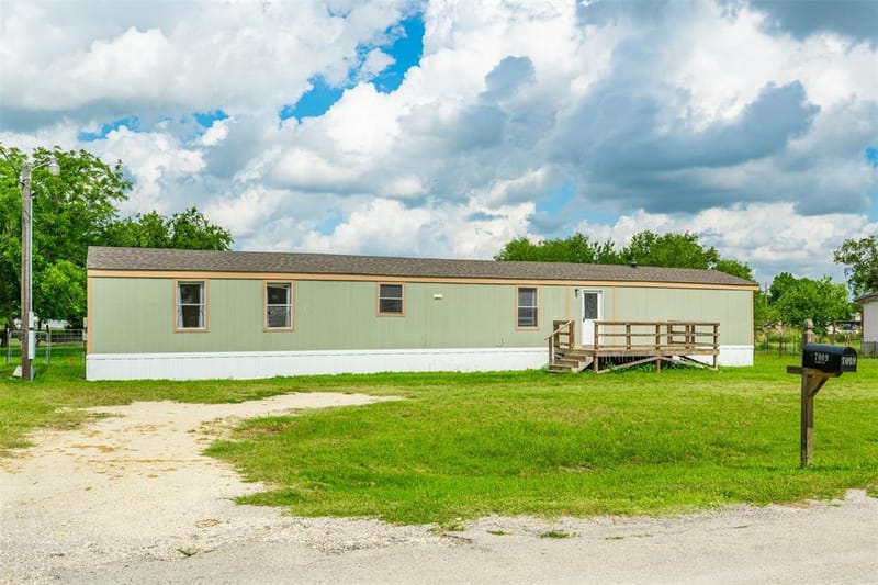 7009 Karen Lane, Joshua TX 76058 - Photo 2