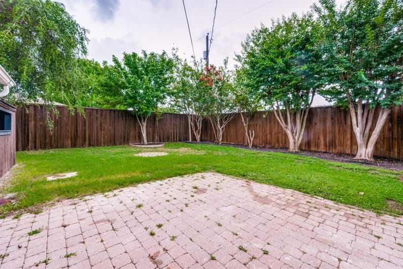 301 Hillcrest Drive, Midlothian TX 76065 - Photo 22