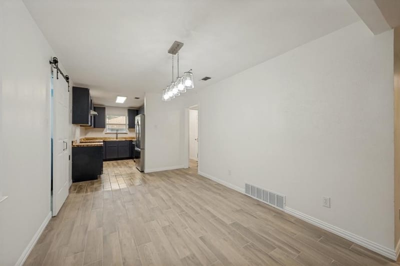 301 Hillcrest Drive, Midlothian TX 76065 - Photo 9