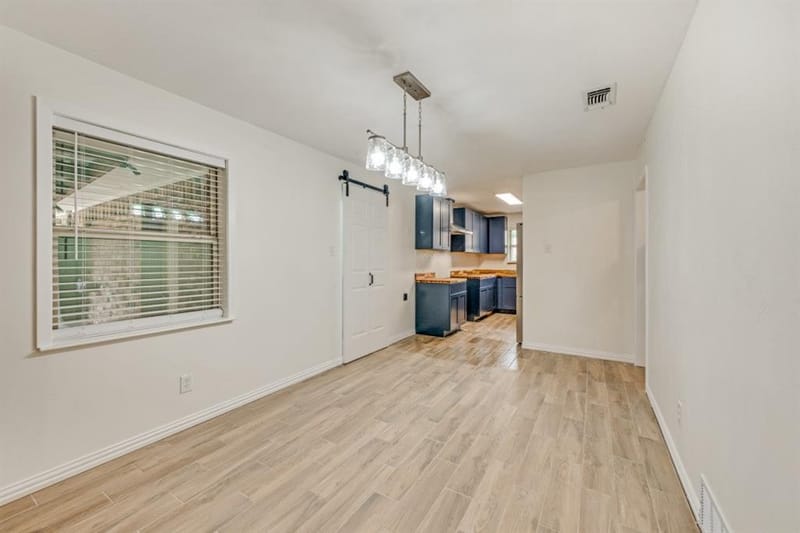 301 Hillcrest Drive, Midlothian TX 76065 - Photo 8