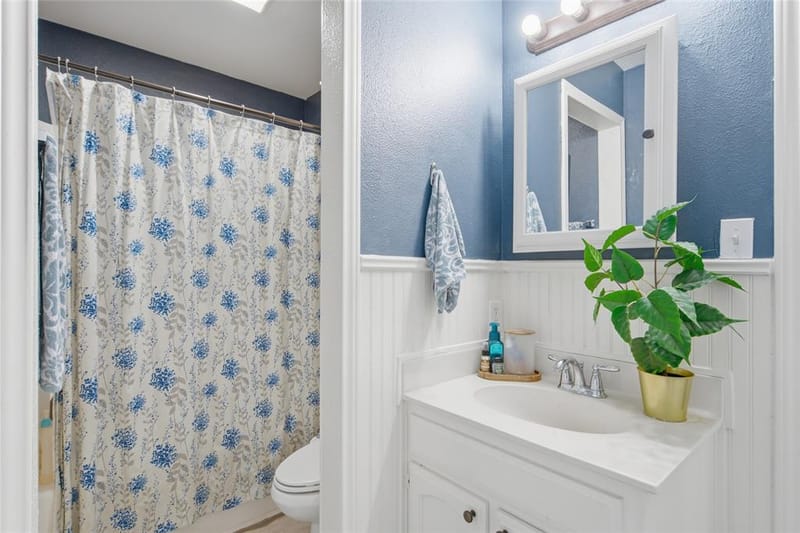 217 N Laramie Circle, Pilot Point TX 76258 - Photo 13