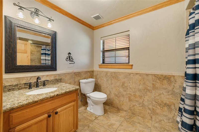 2445 Stadium Place, Arlington TX 76006 - Photo 14