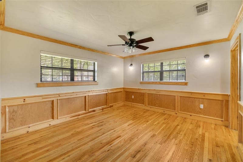 2445 Stadium Place, Arlington TX 76006 - Photo 8