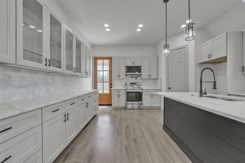 917 S Carroll Avenue, Dallas TX 75223 - Photo 6