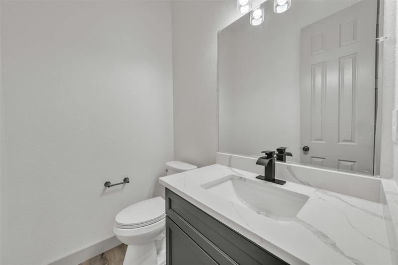 917 S Carroll Avenue, Dallas TX 75223 - Photo 16