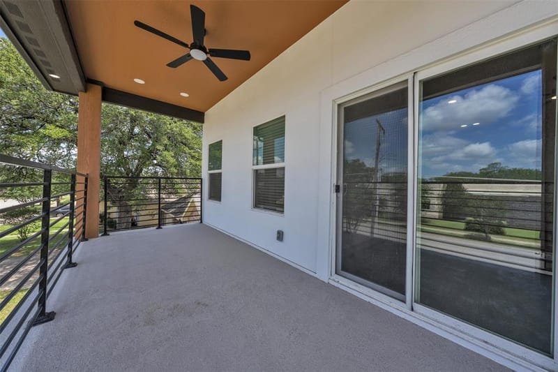 917 S Carroll Avenue, Dallas TX 75223 - Photo 34