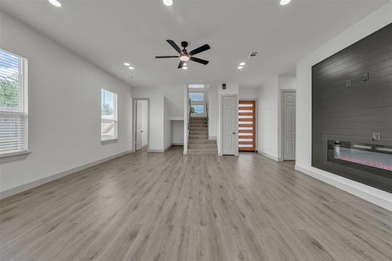 917 S Carroll Avenue, Dallas TX 75223 - Photo 10
