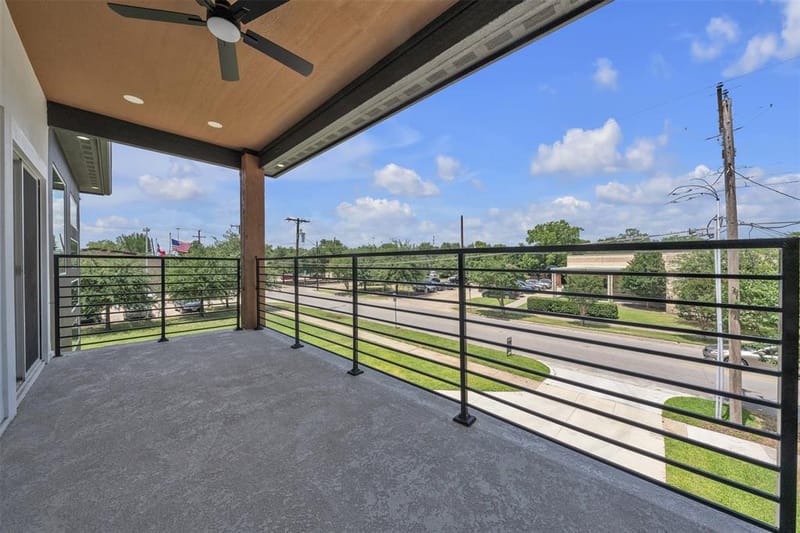 917 S Carroll Avenue, Dallas TX 75223 - Photo 33