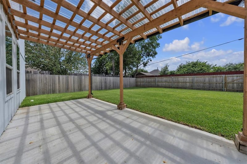 917 S Carroll Avenue, Dallas TX 75223 - Photo 35