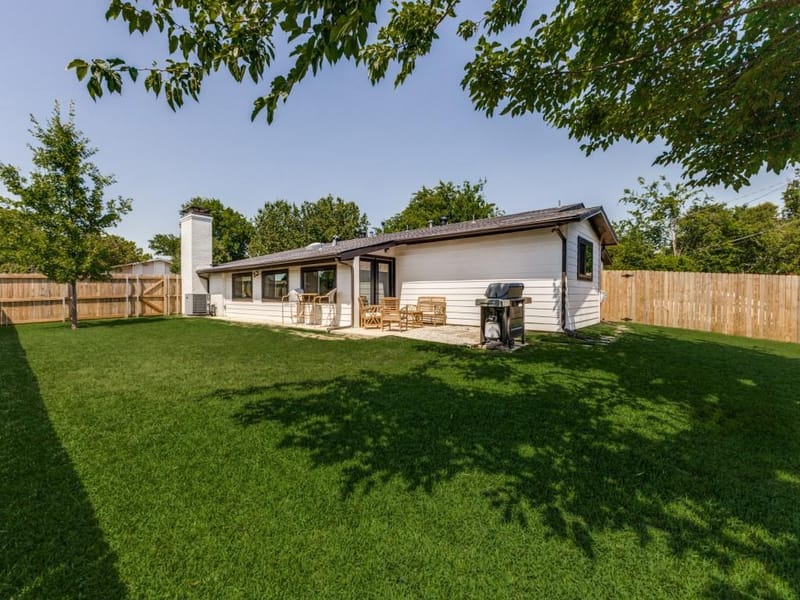 6716 Roundrock Road, Dallas TX 75248 - Photo 35