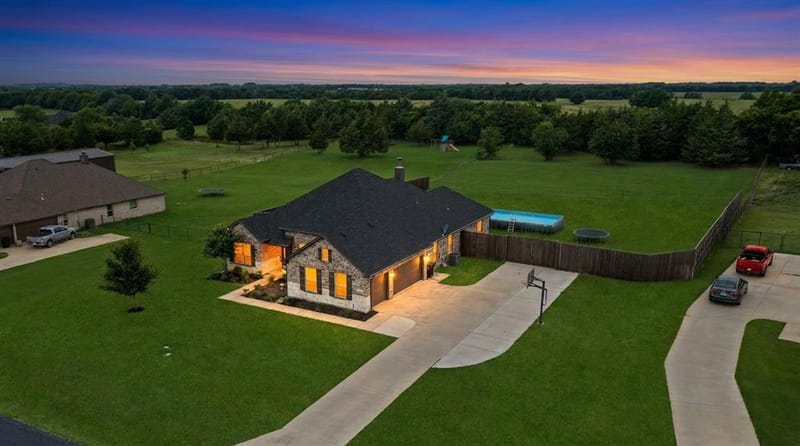 1089 Emilia Drive, Farmersville TX 75442