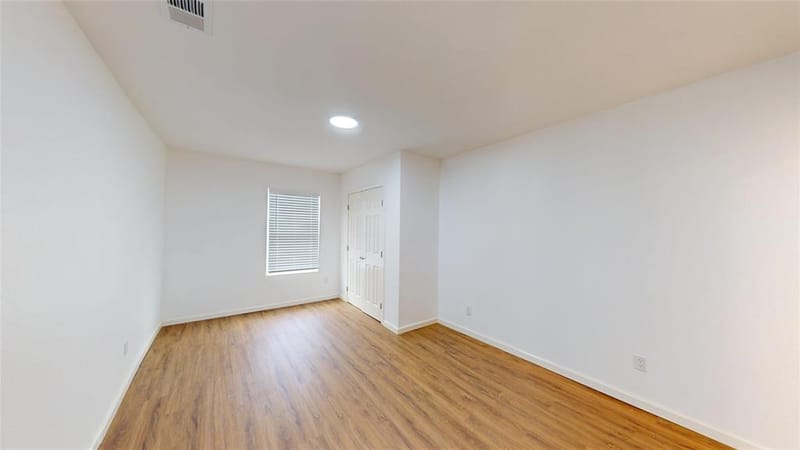 1404 E Polk Street, Paris TX 75460 - Photo 12