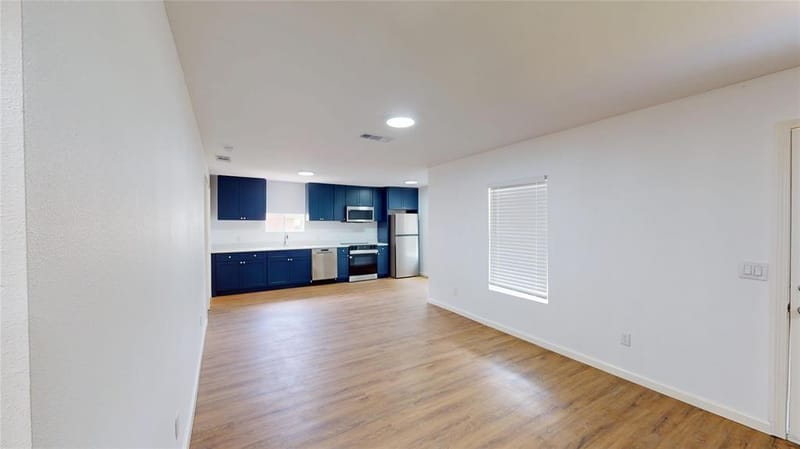 1404 E Polk Street, Paris TX 75460 - Photo 9