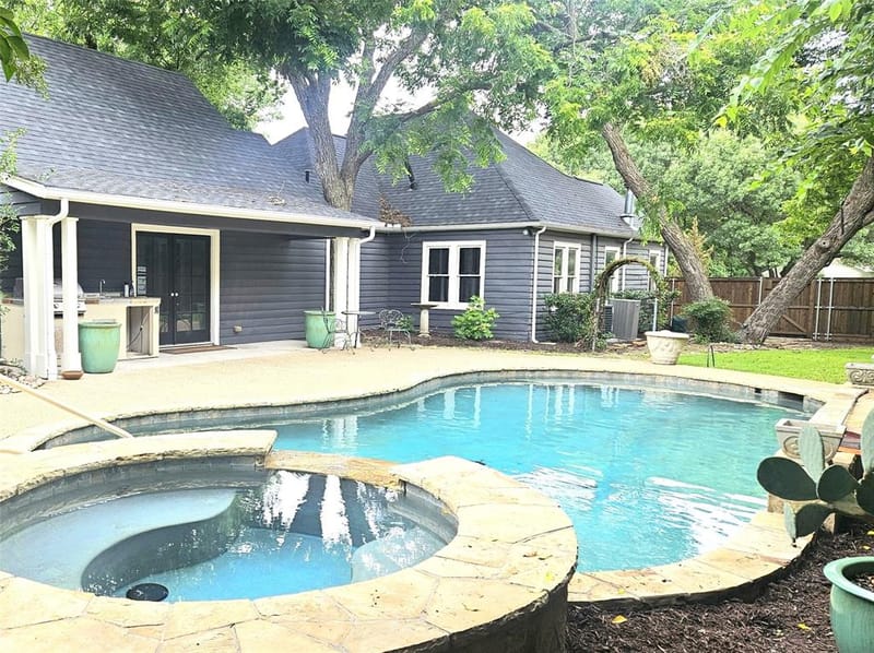 306 Harbin Avenue, Waxahachie TX 75165 - Photo 32