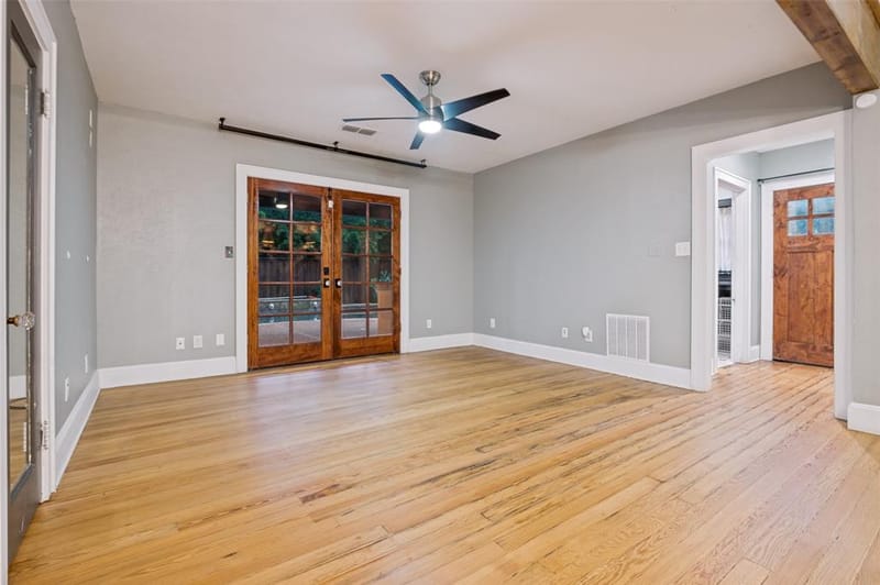 306 Harbin Avenue, Waxahachie TX 75165 - Photo 18