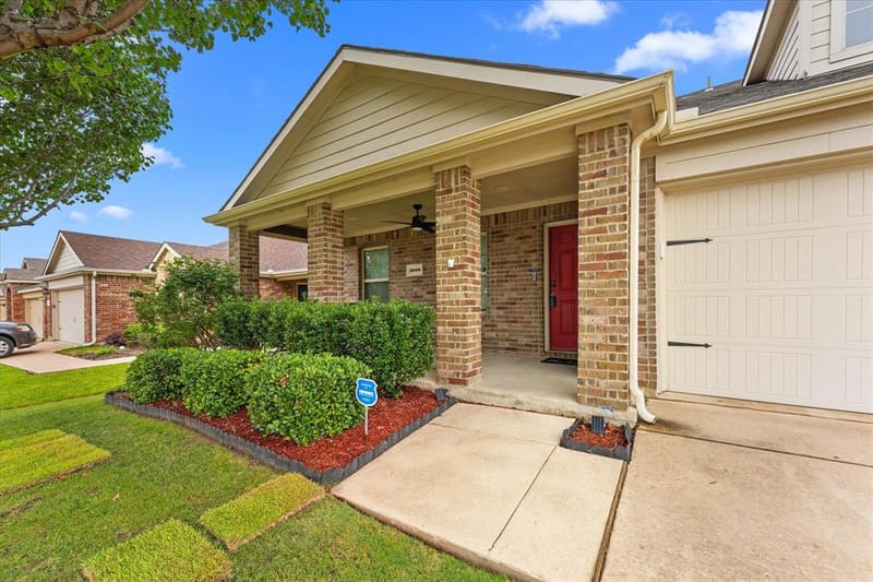 1008 Platinum Drive, Princeton TX 75407 - Photo 2